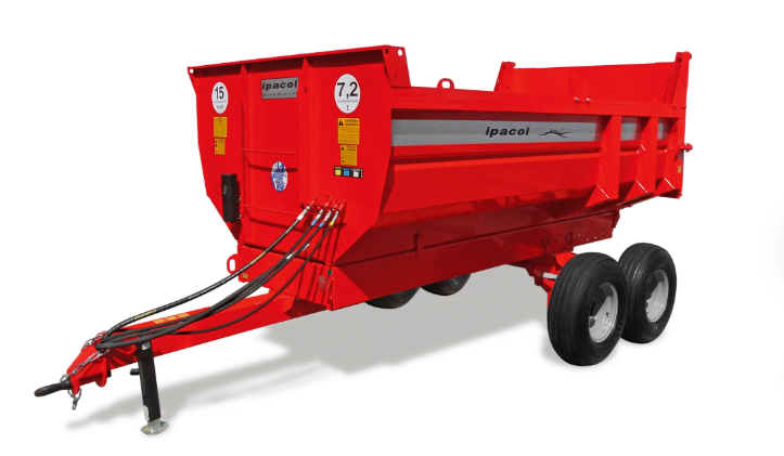 Carreta forrageira graneleira CFG Ipacol com guindaste integrado para transporte de grãos e bags