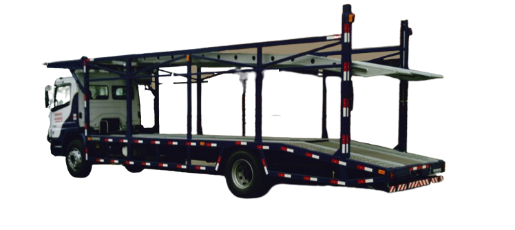 Carroceria cegonheira Tratortec para transporte de até 5 veículos com acionamento hidráulico.