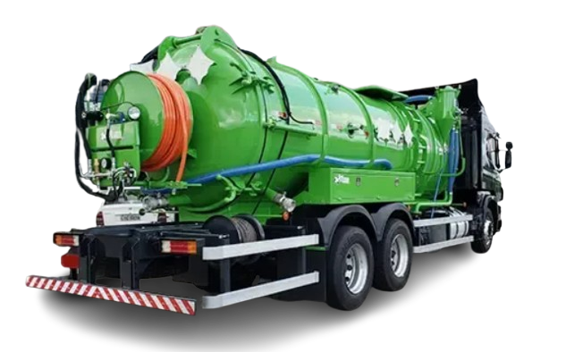 Caminhão tanque vácuo Ecovac para limpeza de fossas e transporte de resíduos industriais.