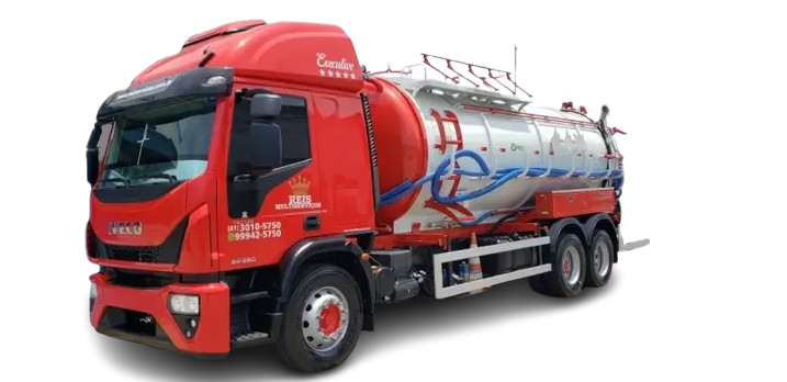 Equipamento combinado hidrojato e vácuo [NOME DO FABRICANTE] com tanque basculante e lança zero grau.