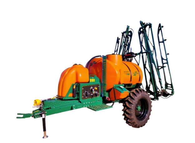 Pulverizador de arrasto Trail 2000